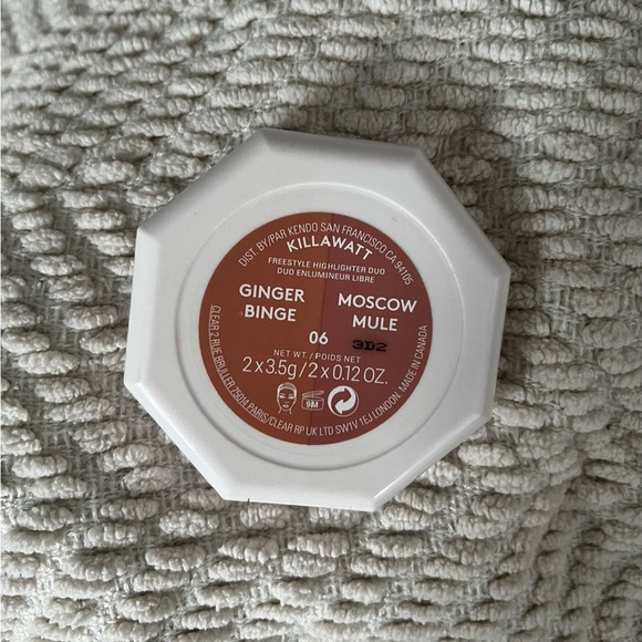 Fenty Beauty Blush/Highlight - Picture 1 of 3